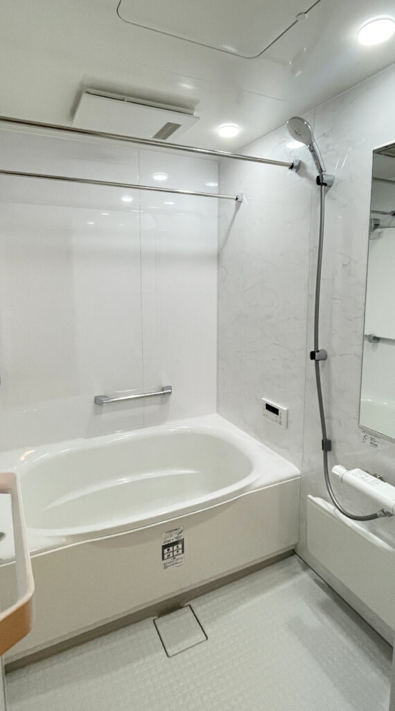 素敵な玄関がお出迎え♪水廻りリフォーム